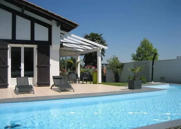 Avec Piscine Anglet Proche * Biarritz
